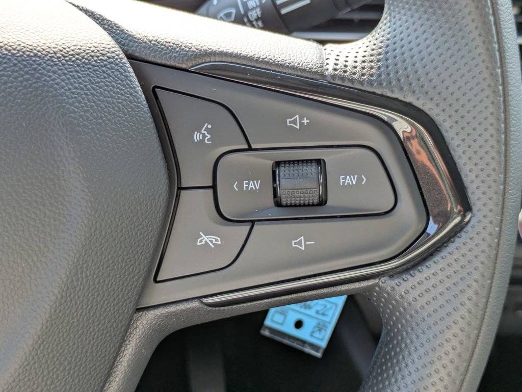 New 2026 Chevrolet Trax LT FWD image 25
