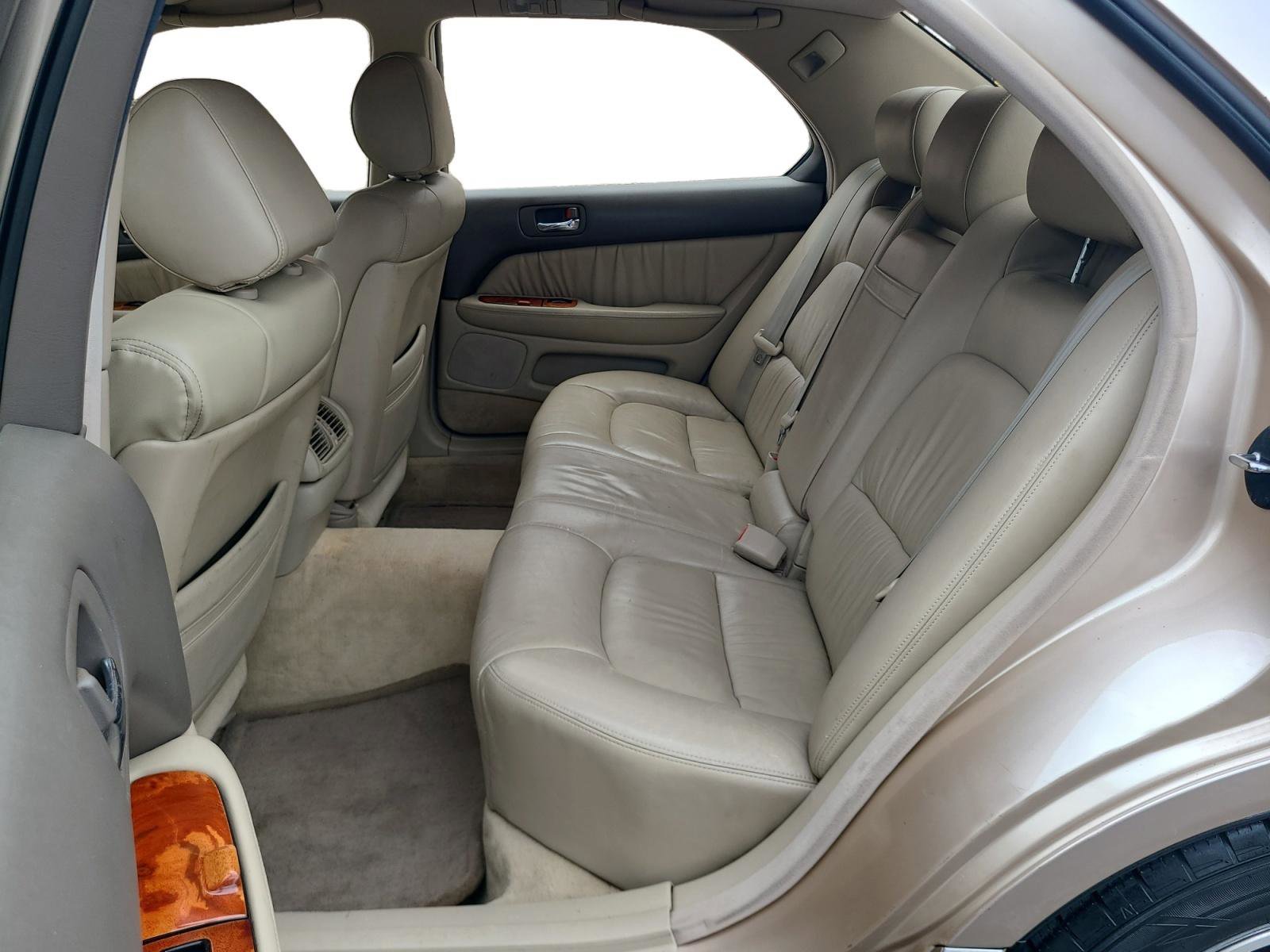Used 1998 Lexus LS 400 RWD image 19