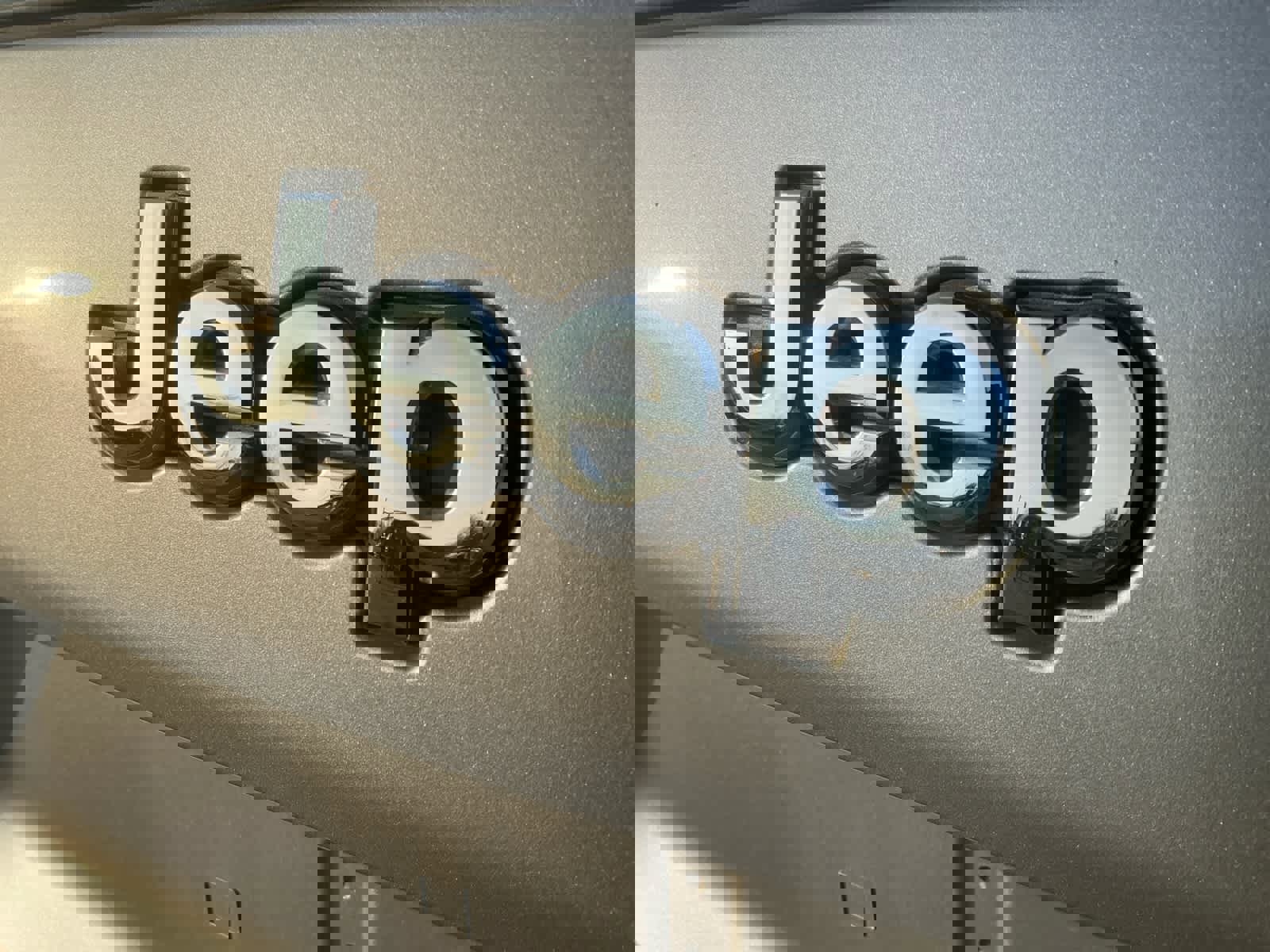 Used 2020 Jeep Cherokee Latitude Plus w/ Cold Weather Group image 10