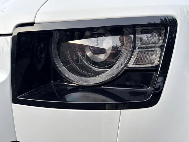 Used 2021 Land Rover Defender 110 X-Dynamic HSE image 10