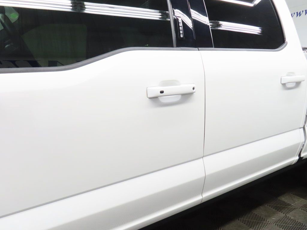 Used 2025 Ford F150 Platinum image 40