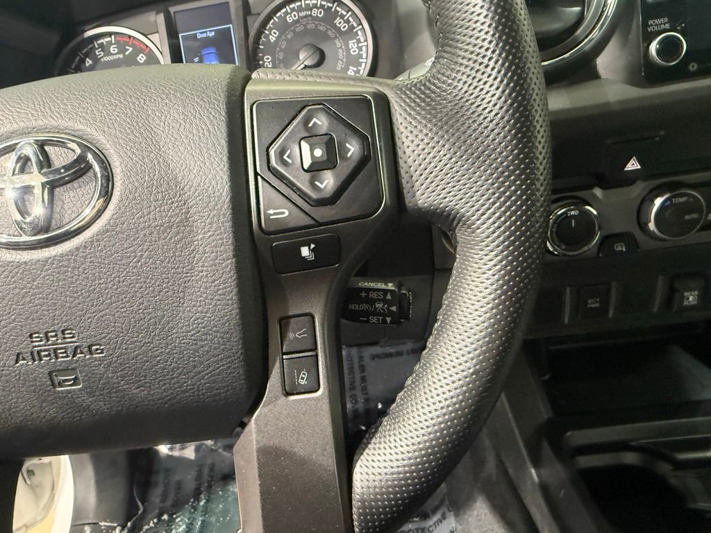 Certified 2023 Toyota Tacoma TRD Off-Road image 22