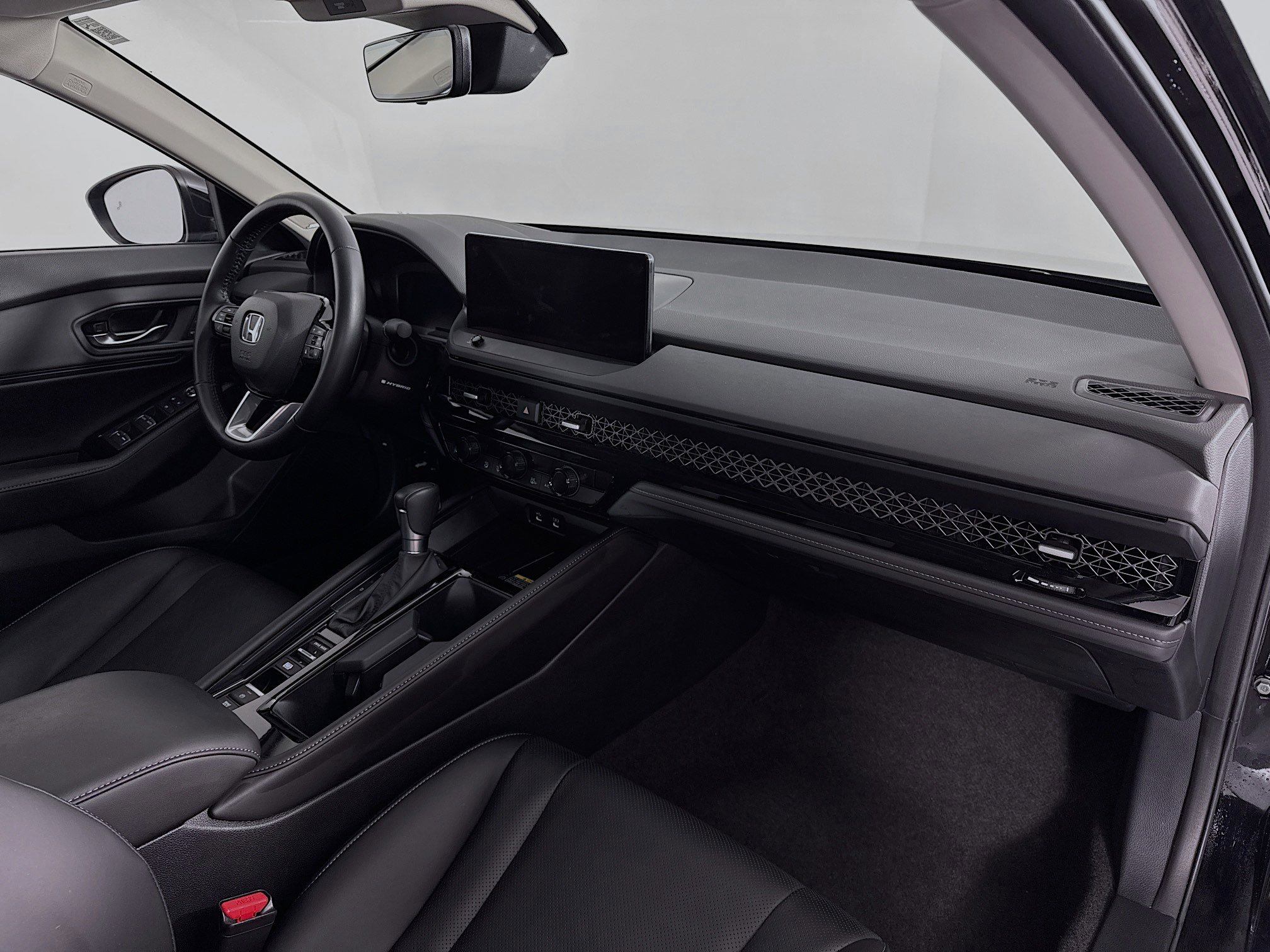 Certified 2023 Honda Accord Touring image 31