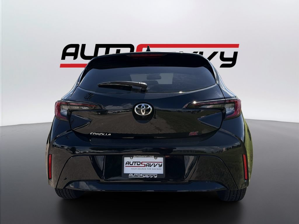 Used 2026 Toyota Corolla SE FWD image 3