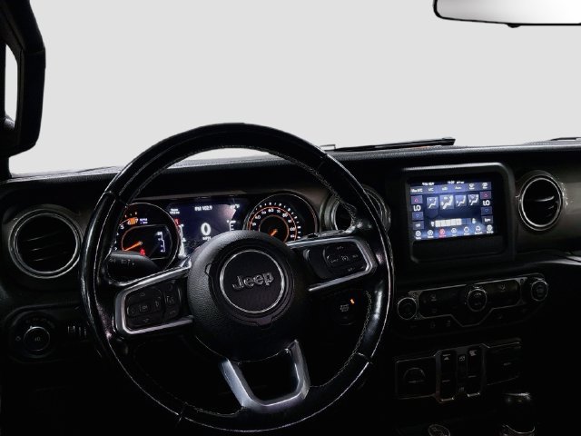Used 2020 Jeep Wrangler Unlimited Sahara AWD/4WD image 19