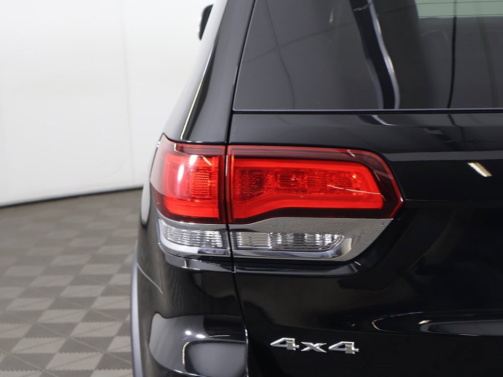 Used 2021 Jeep Grand Cherokee Limited image 15