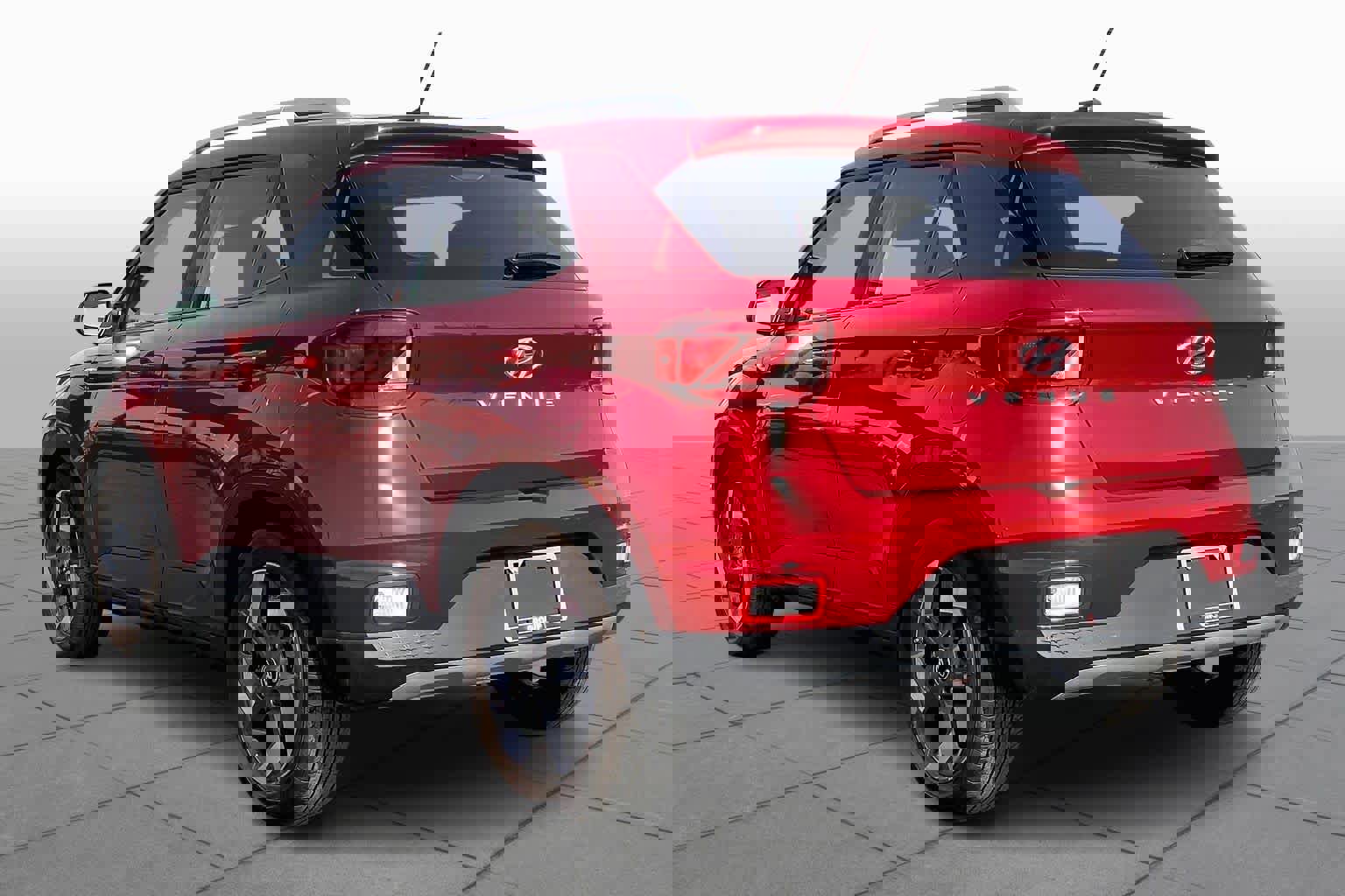 Used 2025 Hyundai Venue SEL image 11