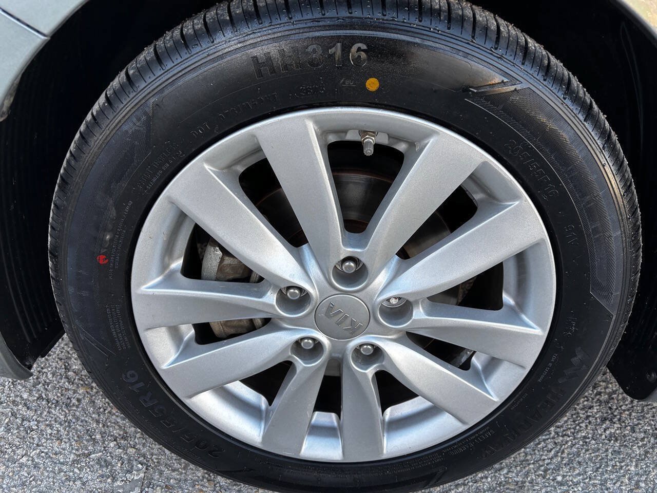 Used 2015 Kia Forte EX FWD image 28