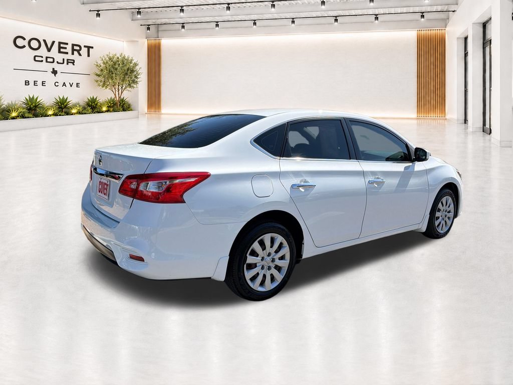 Used 2018 Nissan Sentra S FWD image 11