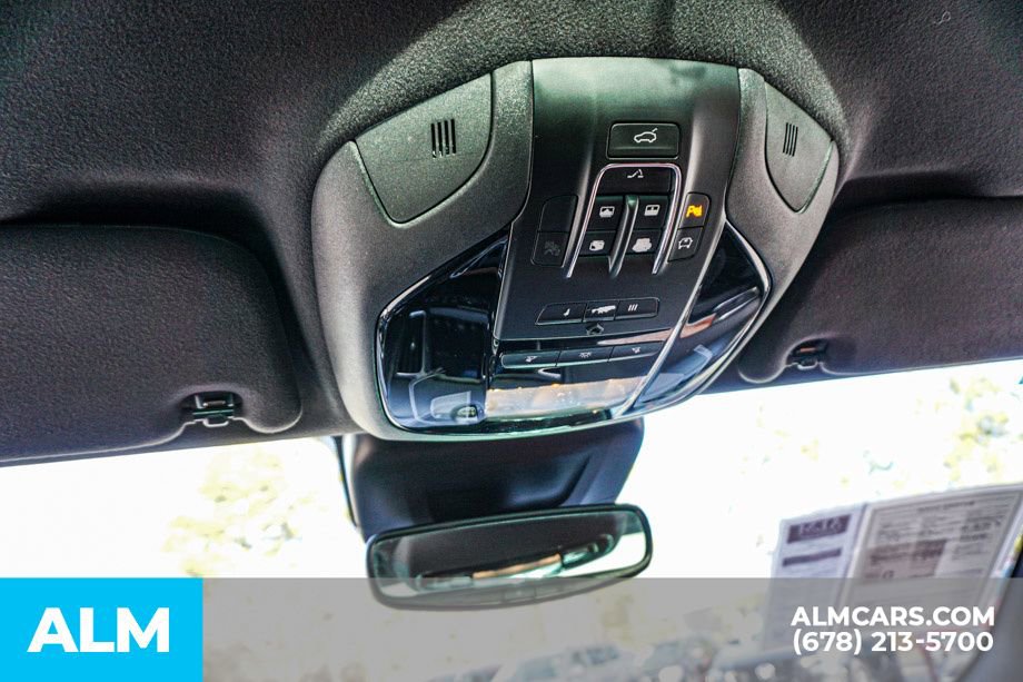 Used 2018 Maserati Levante GranLusso image 33