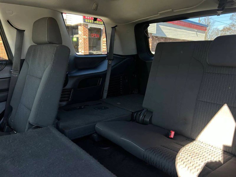 Used 2018 GMC Yukon SLE image 18