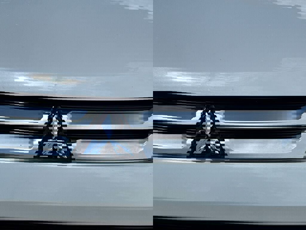 Used 2015 Mitsubishi Outlander GT image 9