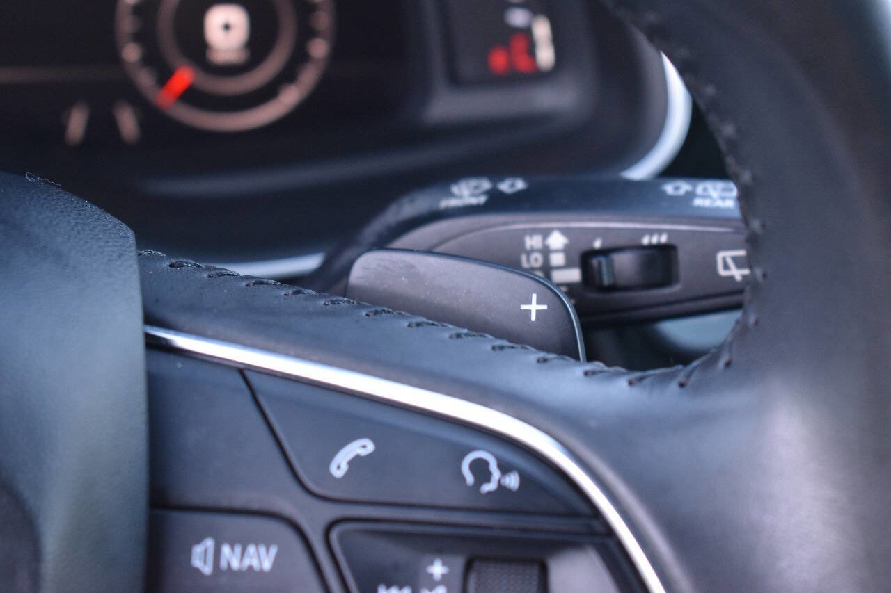 Used 2018 Audi Q7 3.0T Prestige w/ Prestige Package image 26