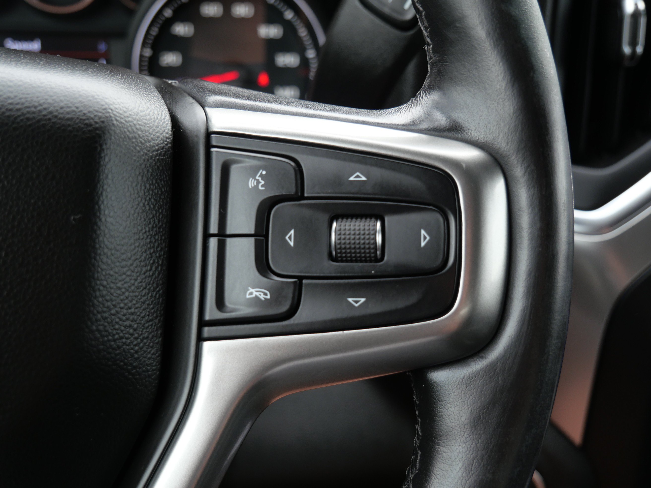 Used 2019 Chevrolet Silverado 1500 RST AWD/4WD image 24
