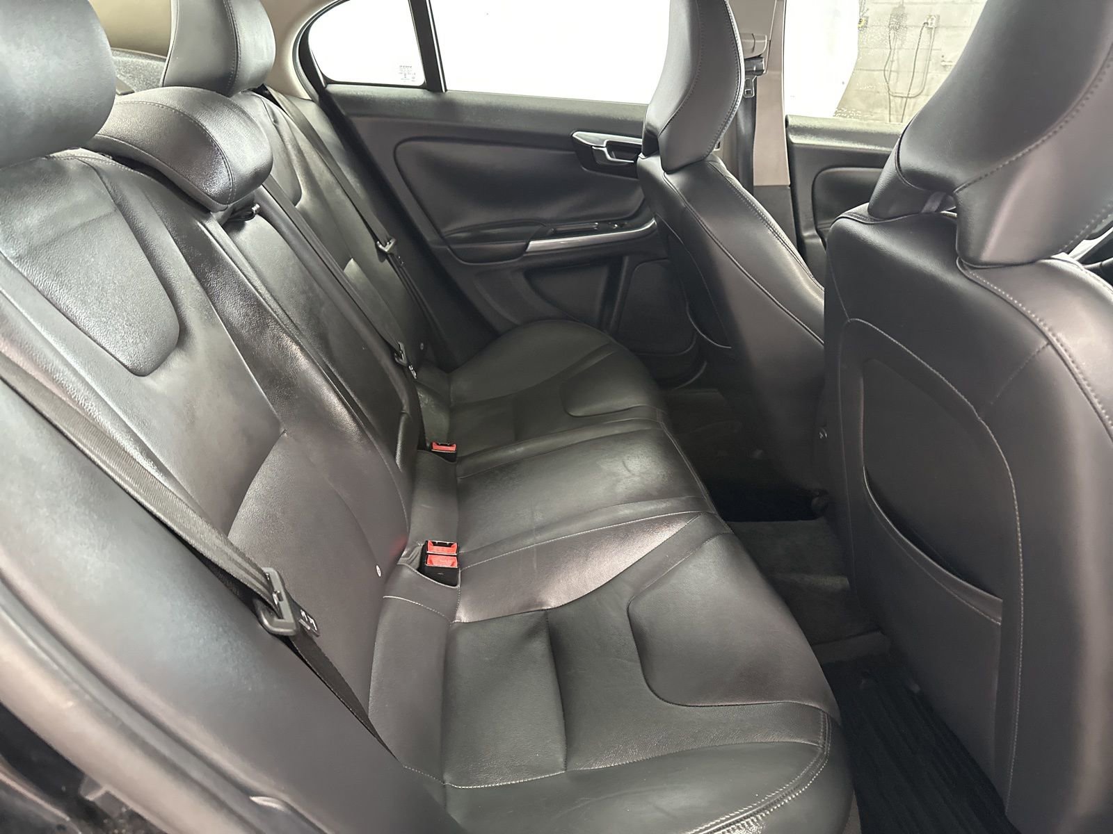 Used 2015 Volvo S60 T5 Premier image 16