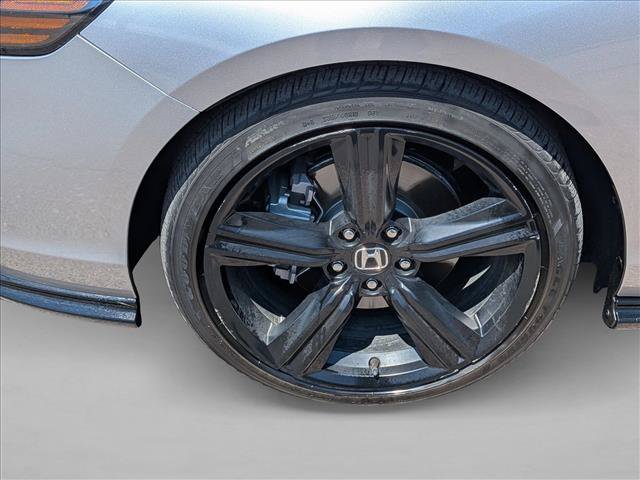 Used 2023 Honda Accord Sport image 15