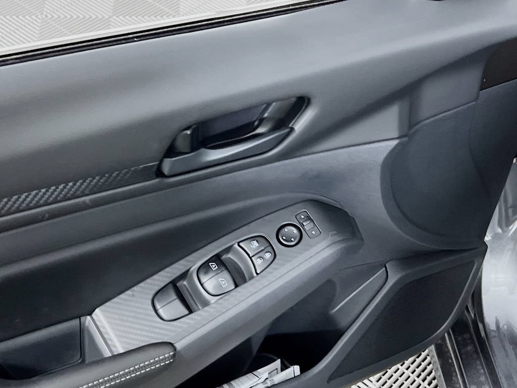 New 2026 Nissan Altima 2.5 SV AWD/4WD image 15