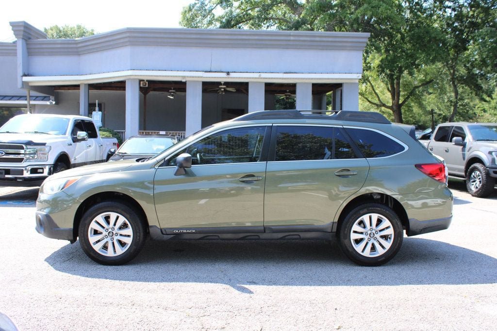 Used 2017 Subaru Outback 2.5i AWD/4WD image 4