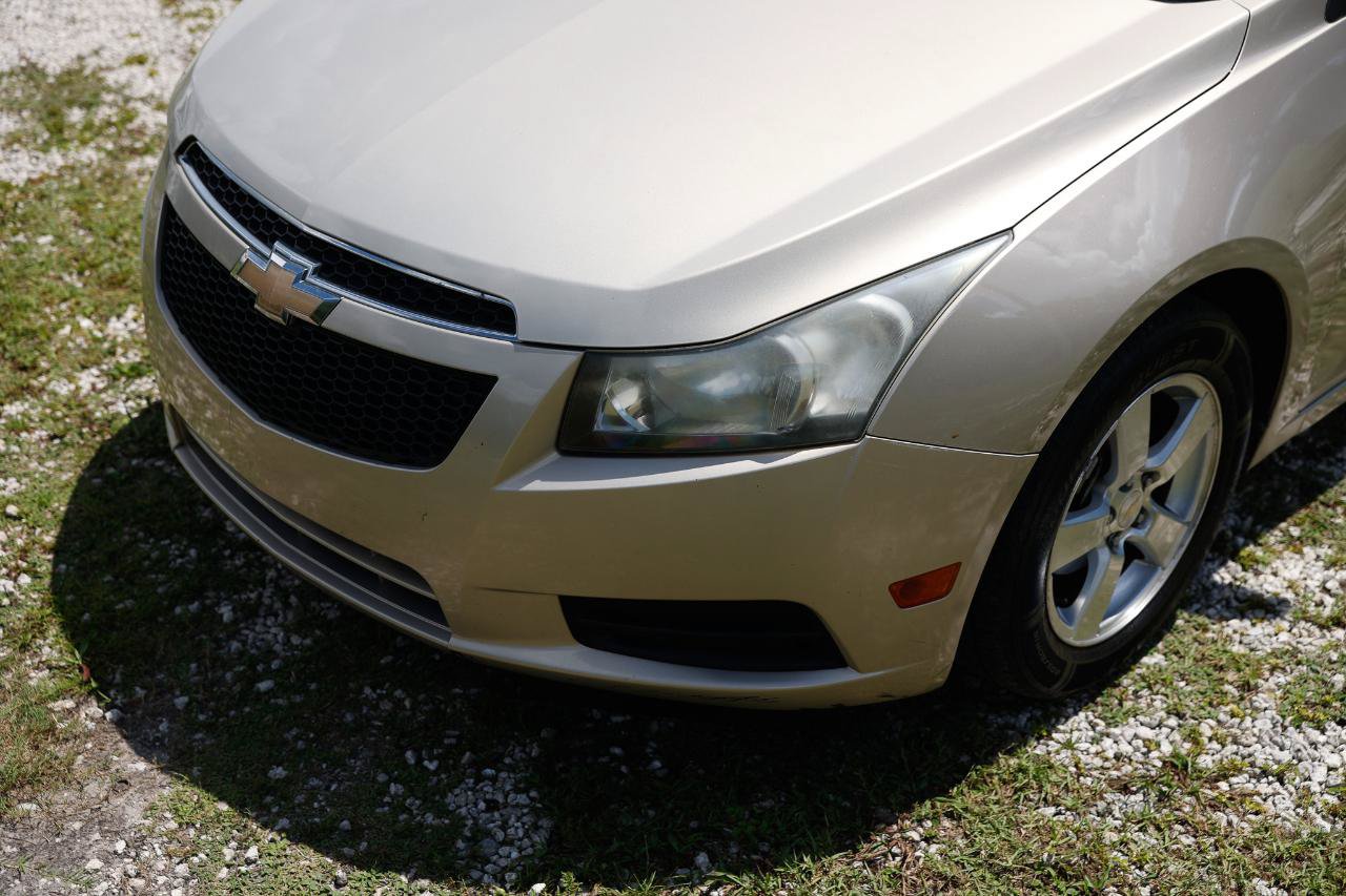 Used 2012 Chevrolet Cruze LT FWD image 28