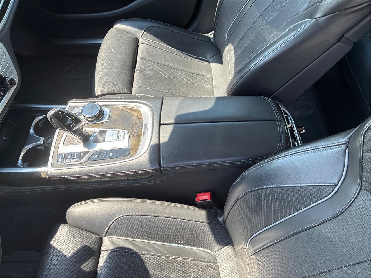 Used 2019 BMW 740i xDrive w/ Executive Package AWD/4WD image 20