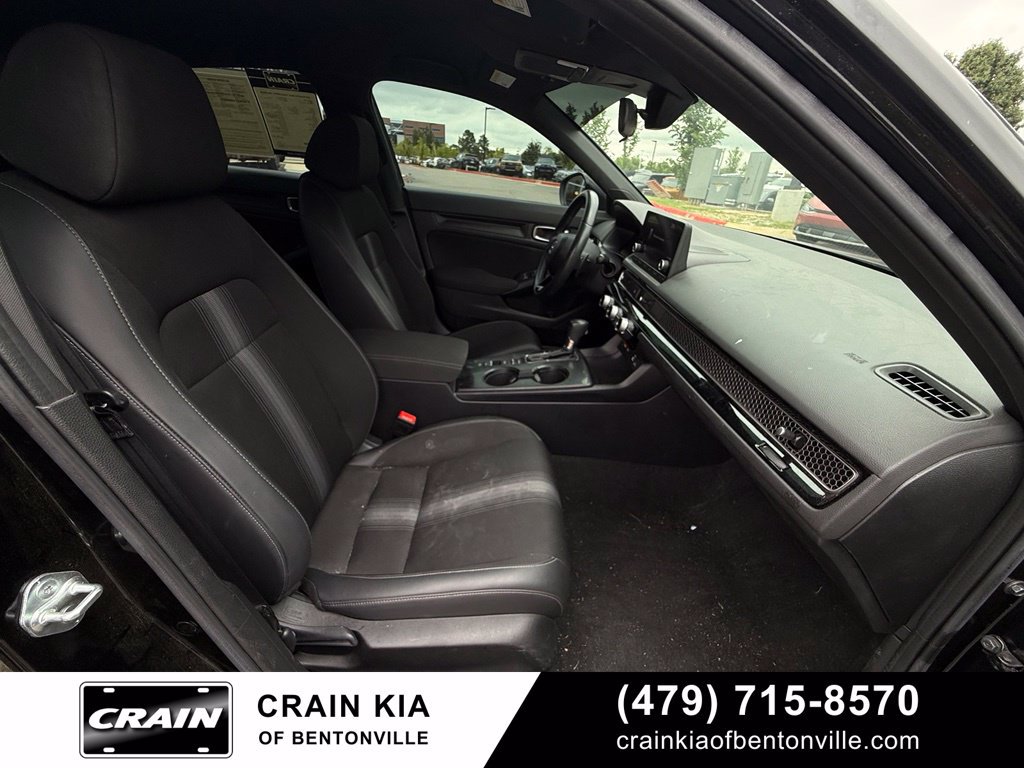 Used 2023 Honda Civic Sport image 28