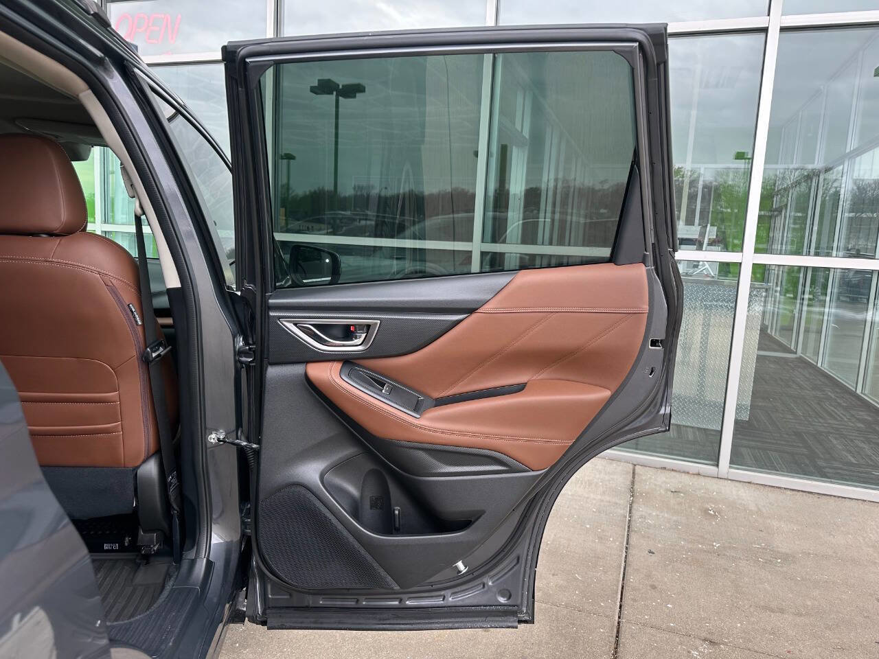 Used 2020 Subaru Forester Touring w/ Popular Package #2 AWD/4WD image 54
