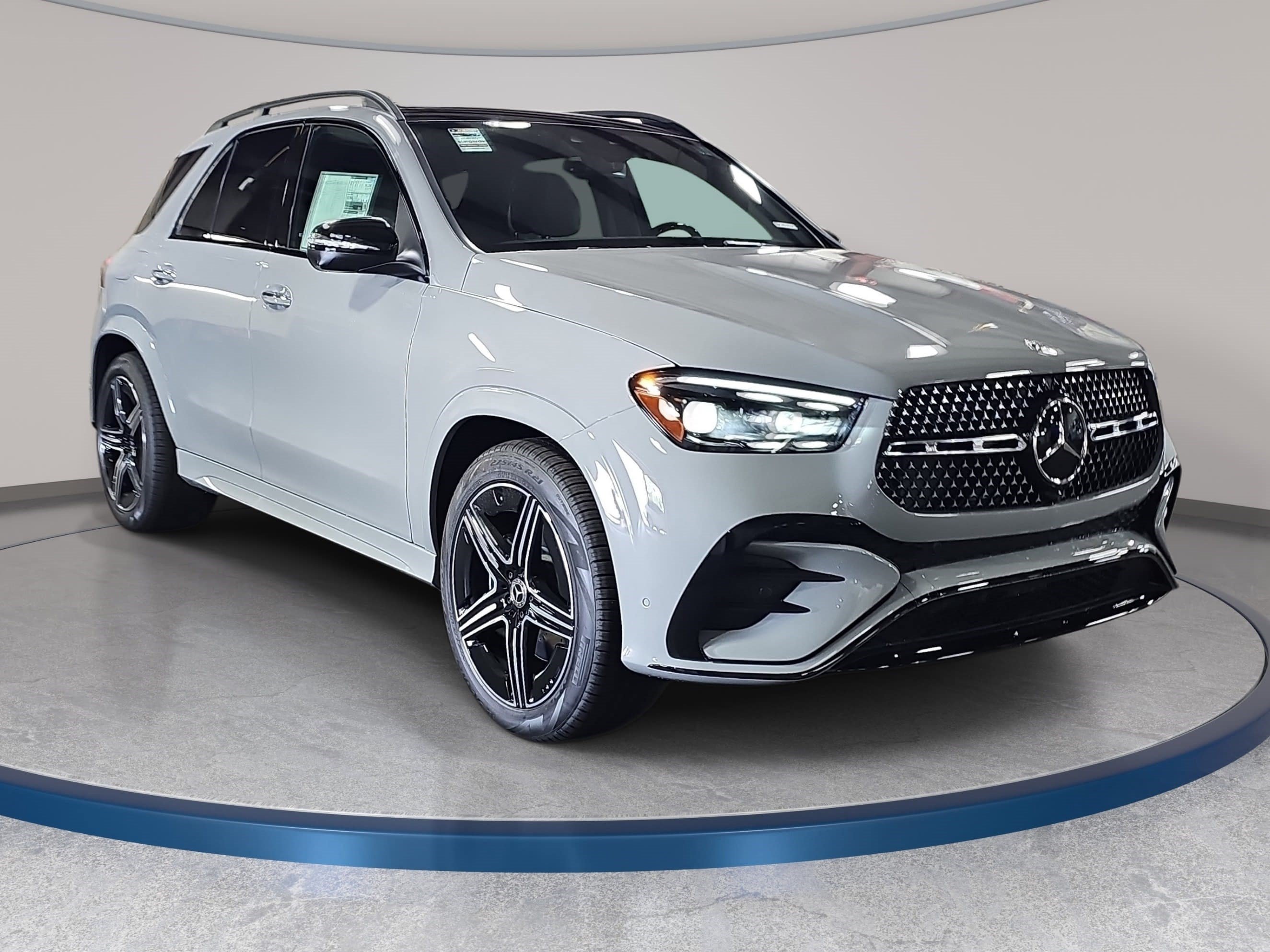 New 2026 Mercedes-Benz GLE 450 4MATIC image 3
