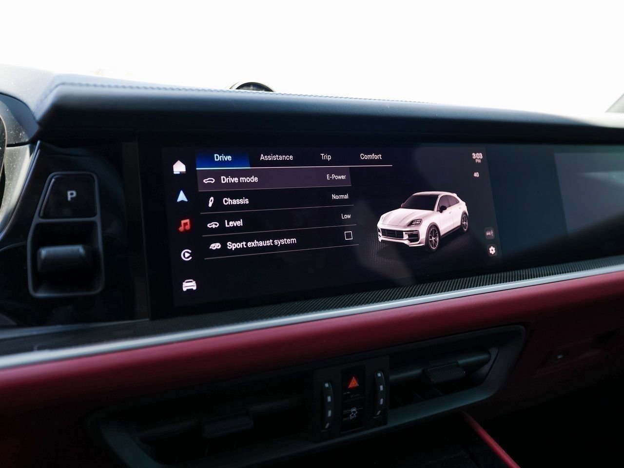 Certified 2025 Porsche Cayenne Turbo image 18