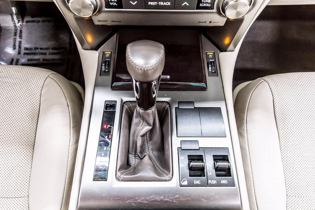 Used 2019 Lexus GX 460 Premium AWD/4WD image 24