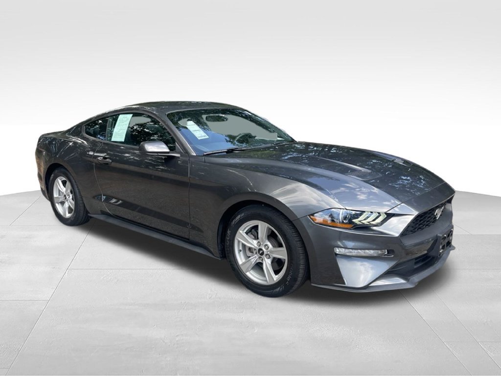 Used 2020 Ford Mustang Coupe RWD image 13