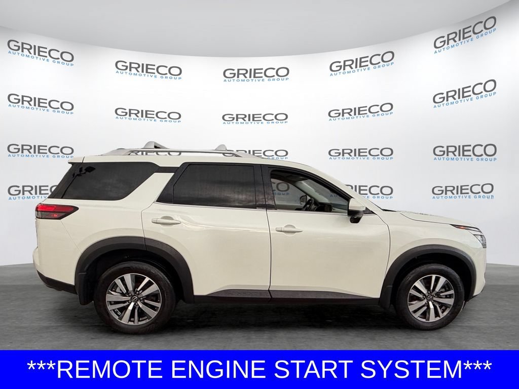 Certified 2024 Nissan Pathfinder SL FWD image 8