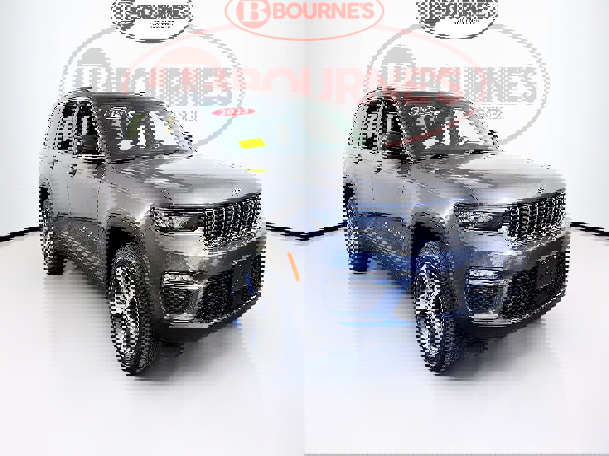 Used 2023 Jeep Grand Cherokee 4WD 4xe image 1