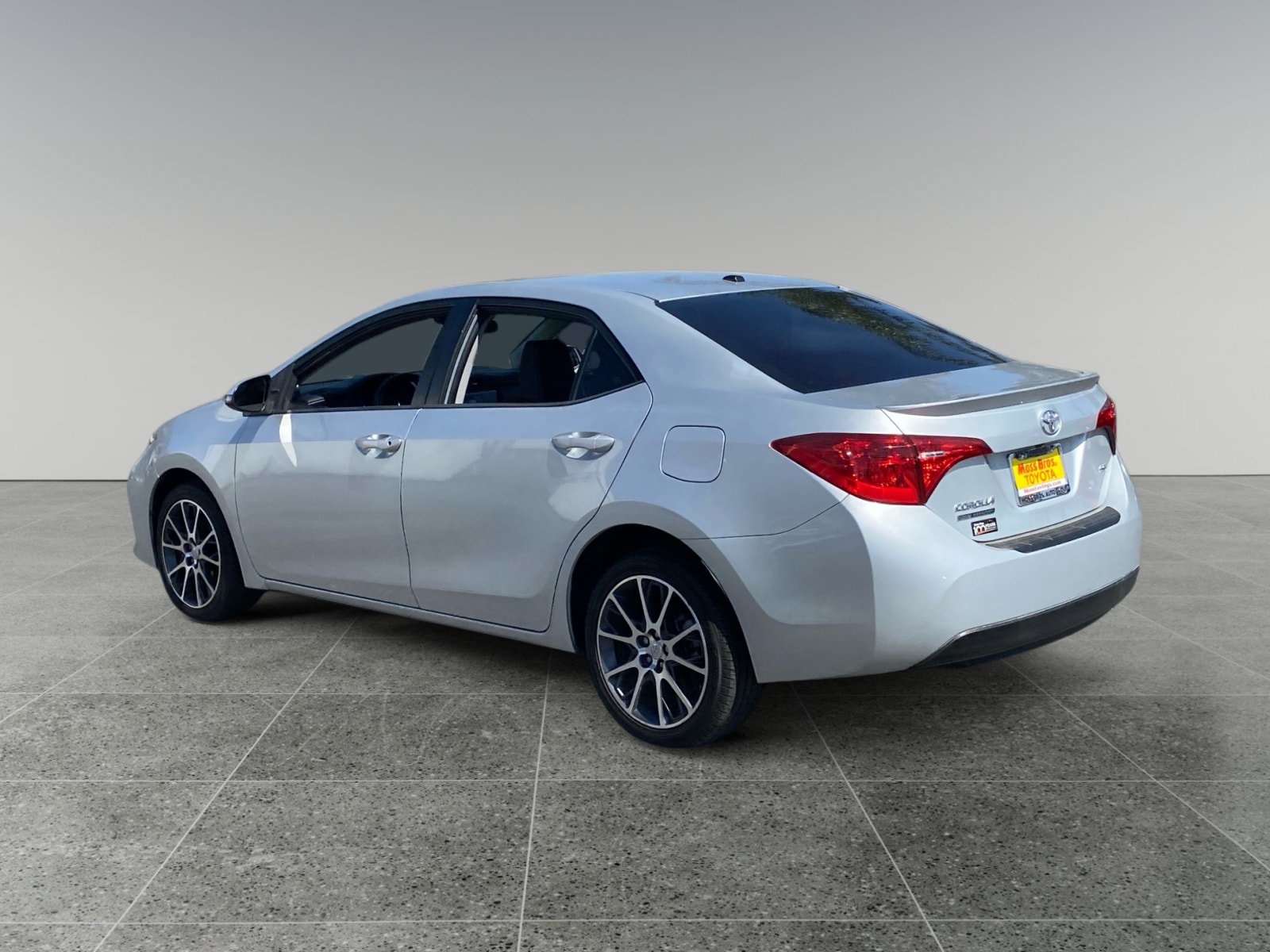 Used 2017 Toyota Corolla SE 50th Anniversary FWD image 3