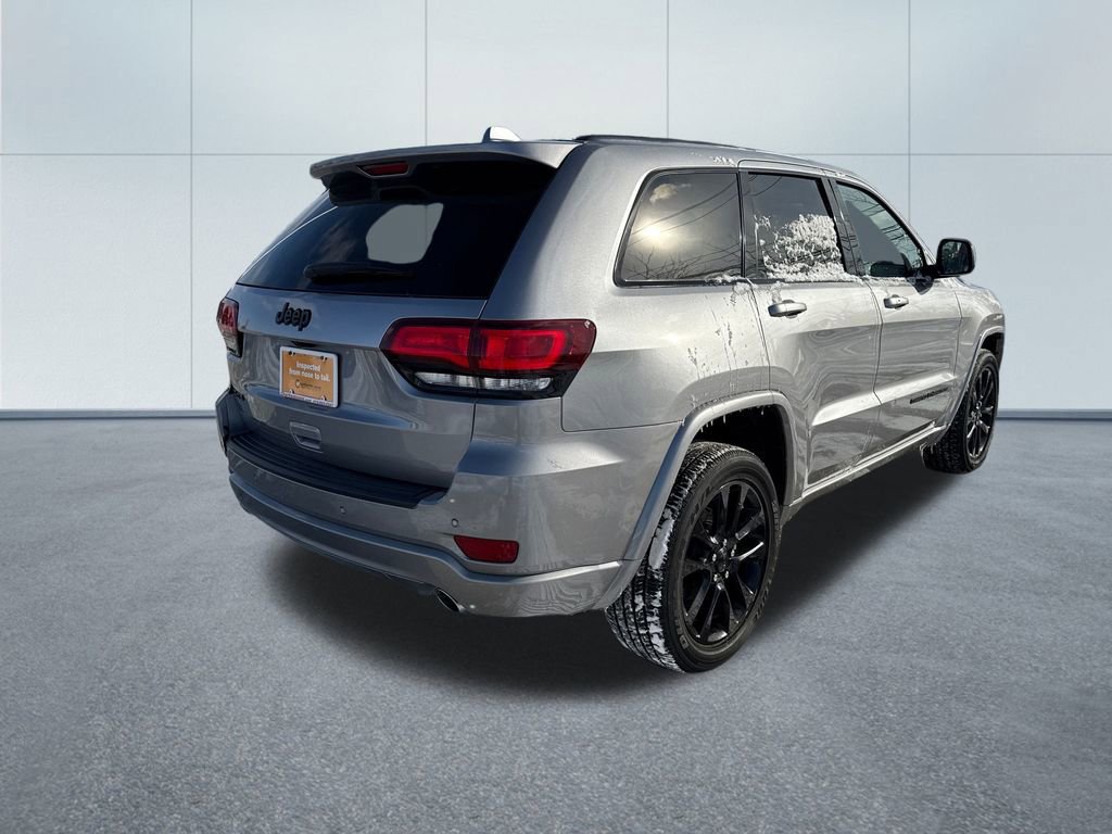 Certified 2021 Jeep Grand Cherokee Laredo X image 3