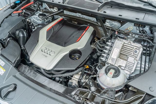 Used 2018 Audi SQ5 Prestige w/ Prestige Package AWD/4WD image 15