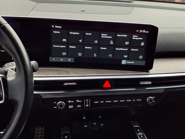 Used 2025 Kia Sorento SX Prestige image 16