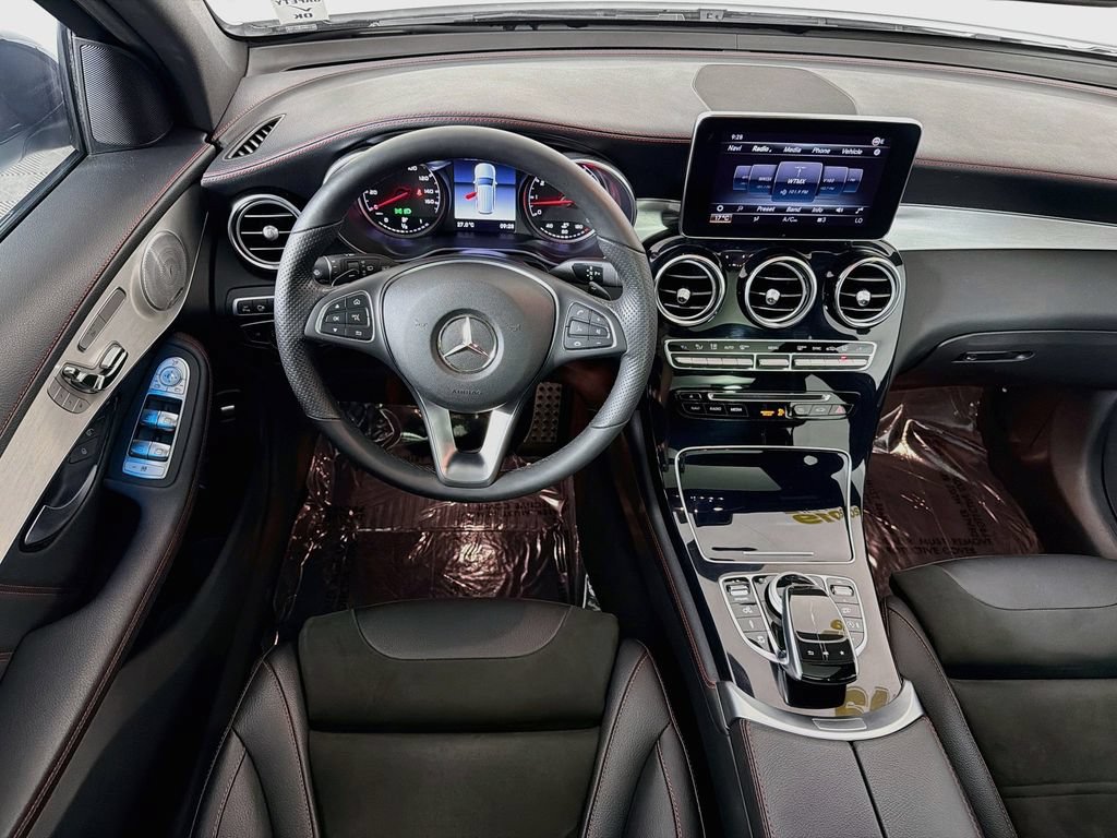 Used 2019 Mercedes-Benz GLC 43 AMG 4MATIC image 23