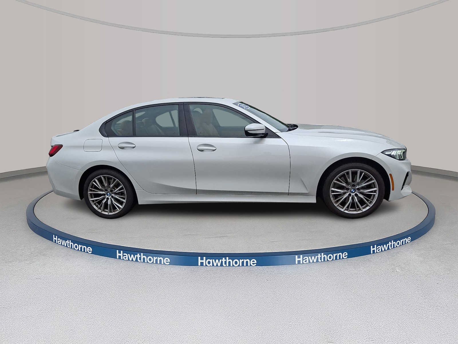 Used 2023 BMW 330i xDrive Sedan w/ Premium Package AWD/4WD image 7