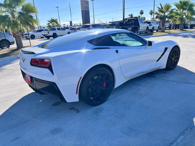Used 2017 Chevrolet Corvette Stingray Coupe w/ 1LT image 4