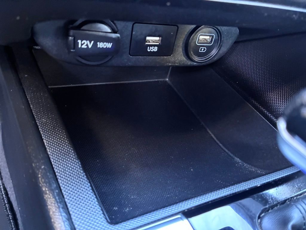 Used 2022 Hyundai Elantra Blue w/ Preferred Accessory Package image 29