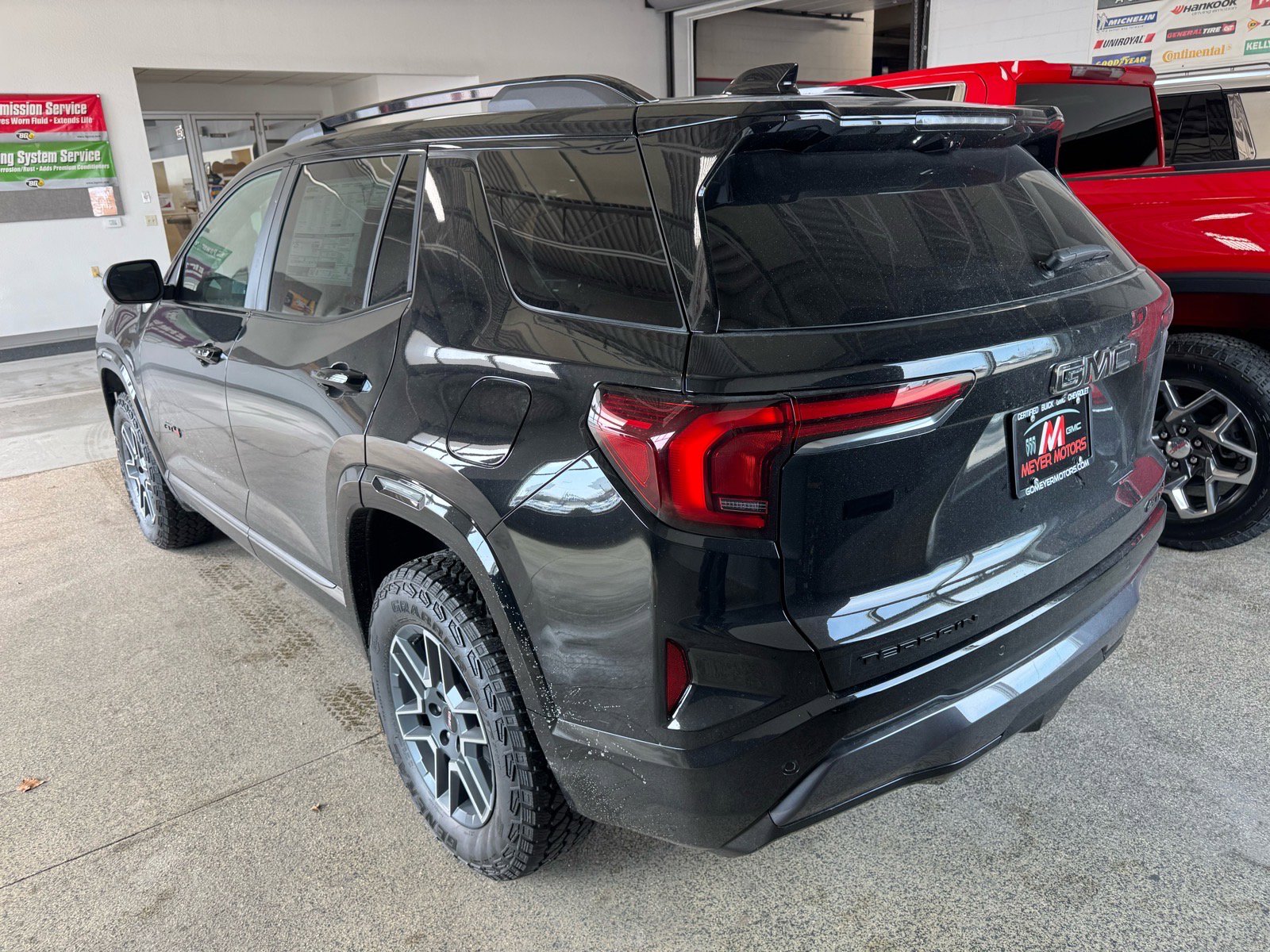 New 2026 GMC Terrain AT4 w/ Convenience Package III AWD/4WD image 7