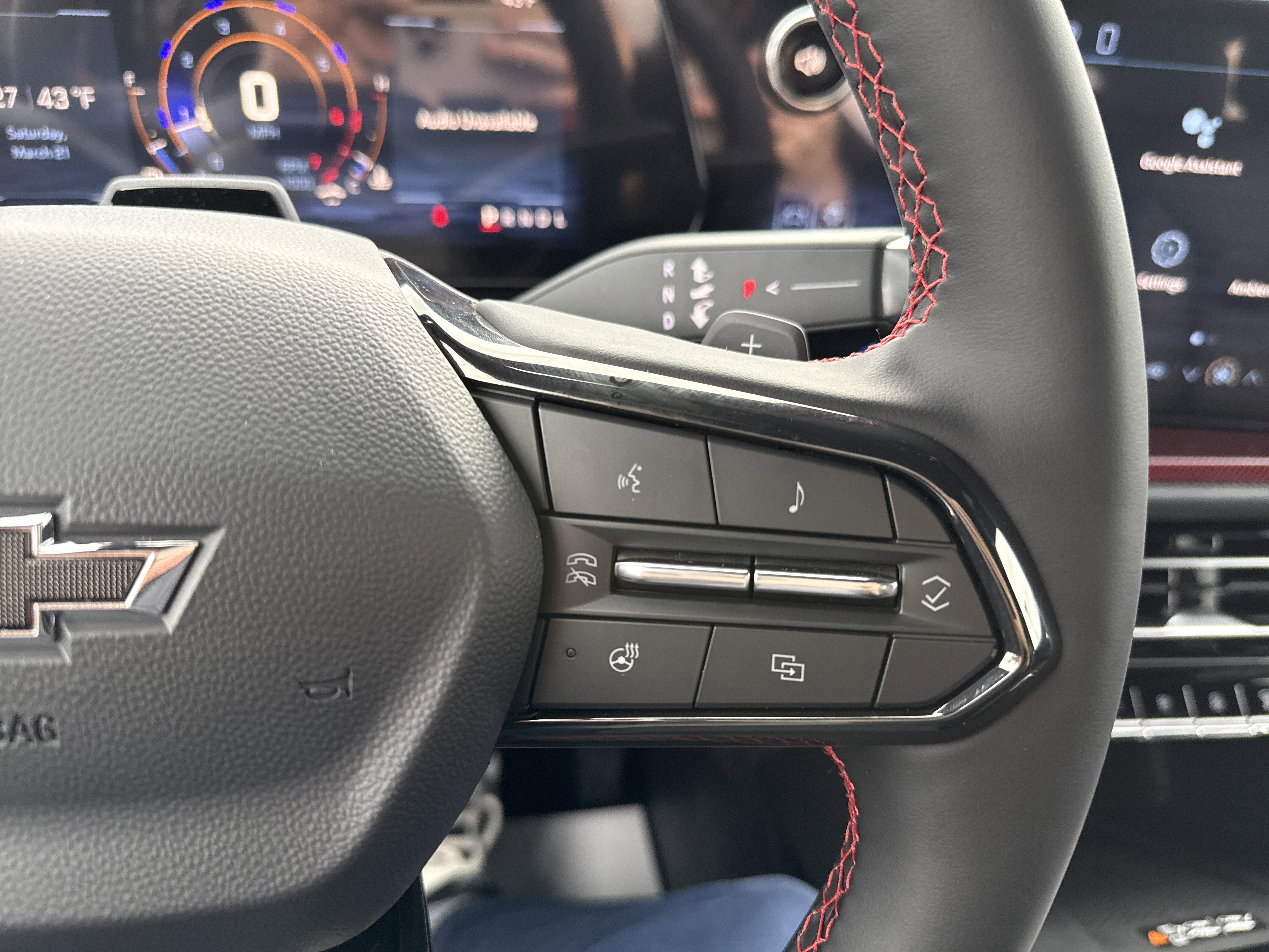 New 2026 Chevrolet Traverse RS w/ LPO, Floor Liner Package image 20