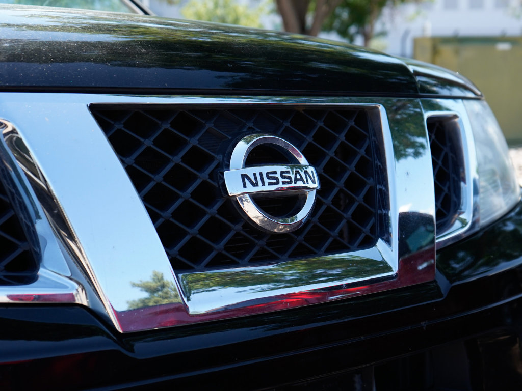 Used 2012 Nissan Frontier SV RWD image 12