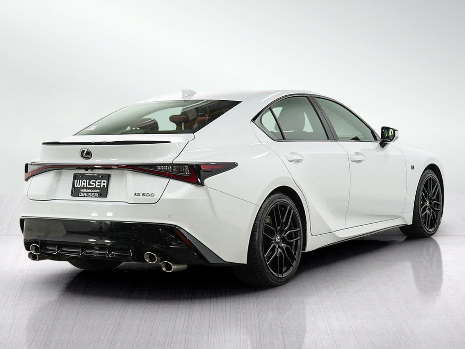 Used 2023 Lexus IS 500 RWD image 5
