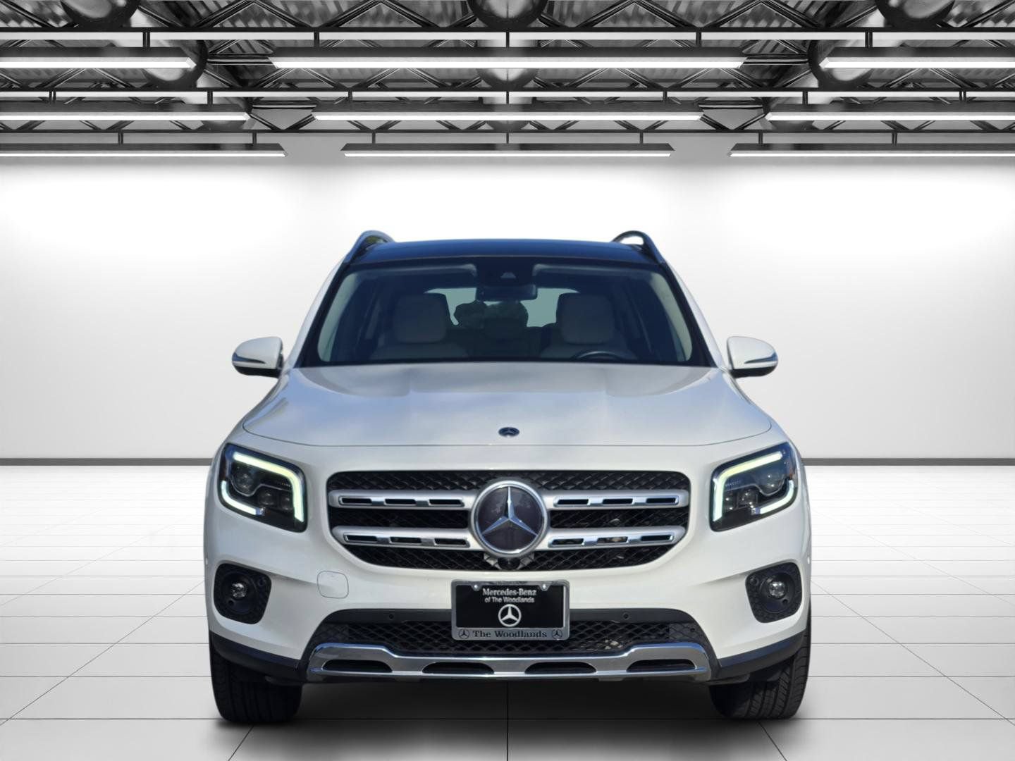 Used 2021 Mercedes-Benz GLB 250 image 4