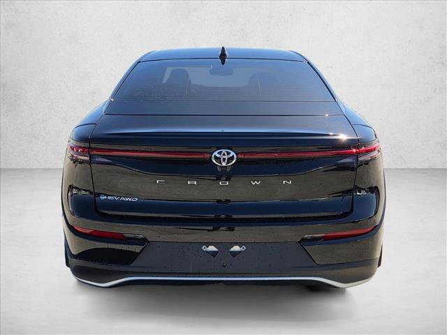 Certified 2024 Toyota Crown AWD/4WD image 6