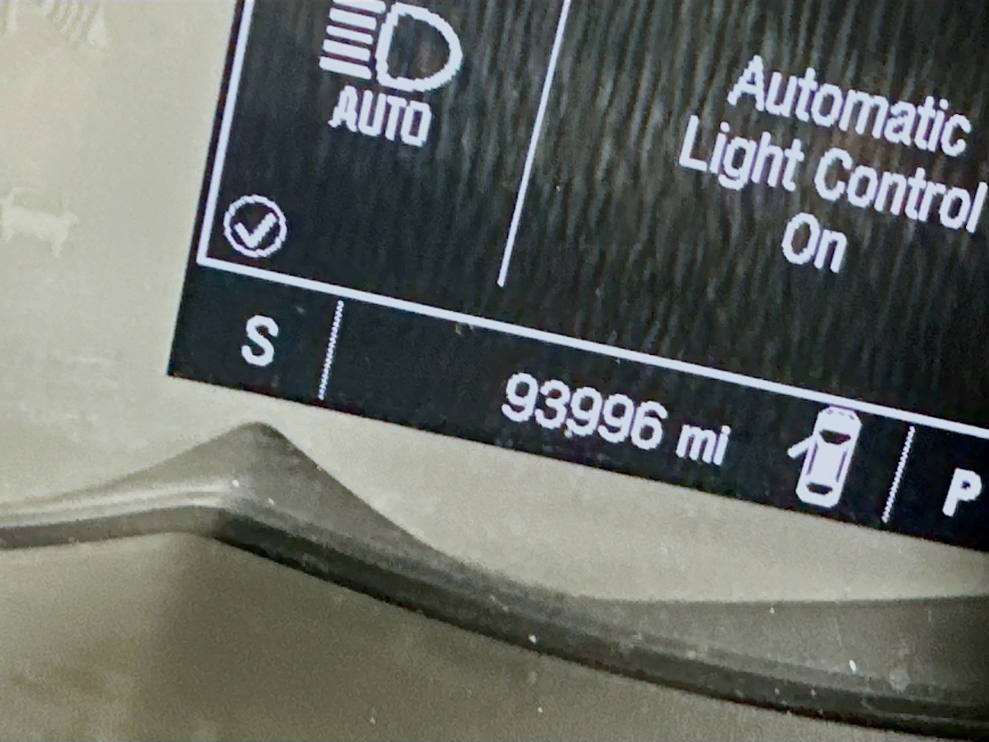 Used 2019 Chevrolet Trax LT w/ LT Convenience Package image 17