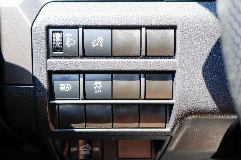 Used 2025 Toyota Tacoma SR5 RWD image 19