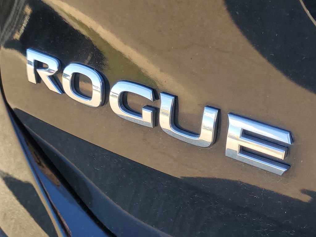 Used 2015 Nissan Rogue SL image 6