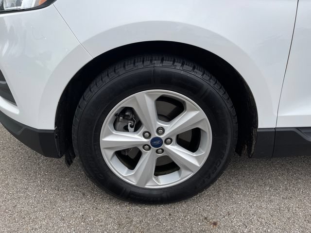 Used 2020 Ford Edge SE AWD/4WD image 12